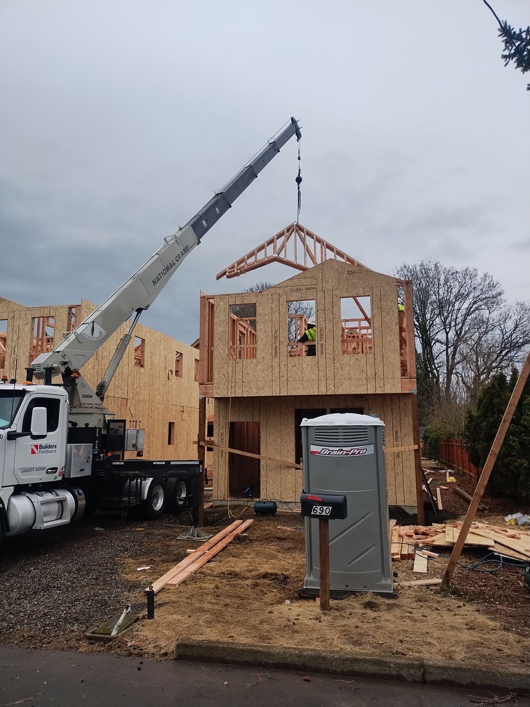 Crane setting framing