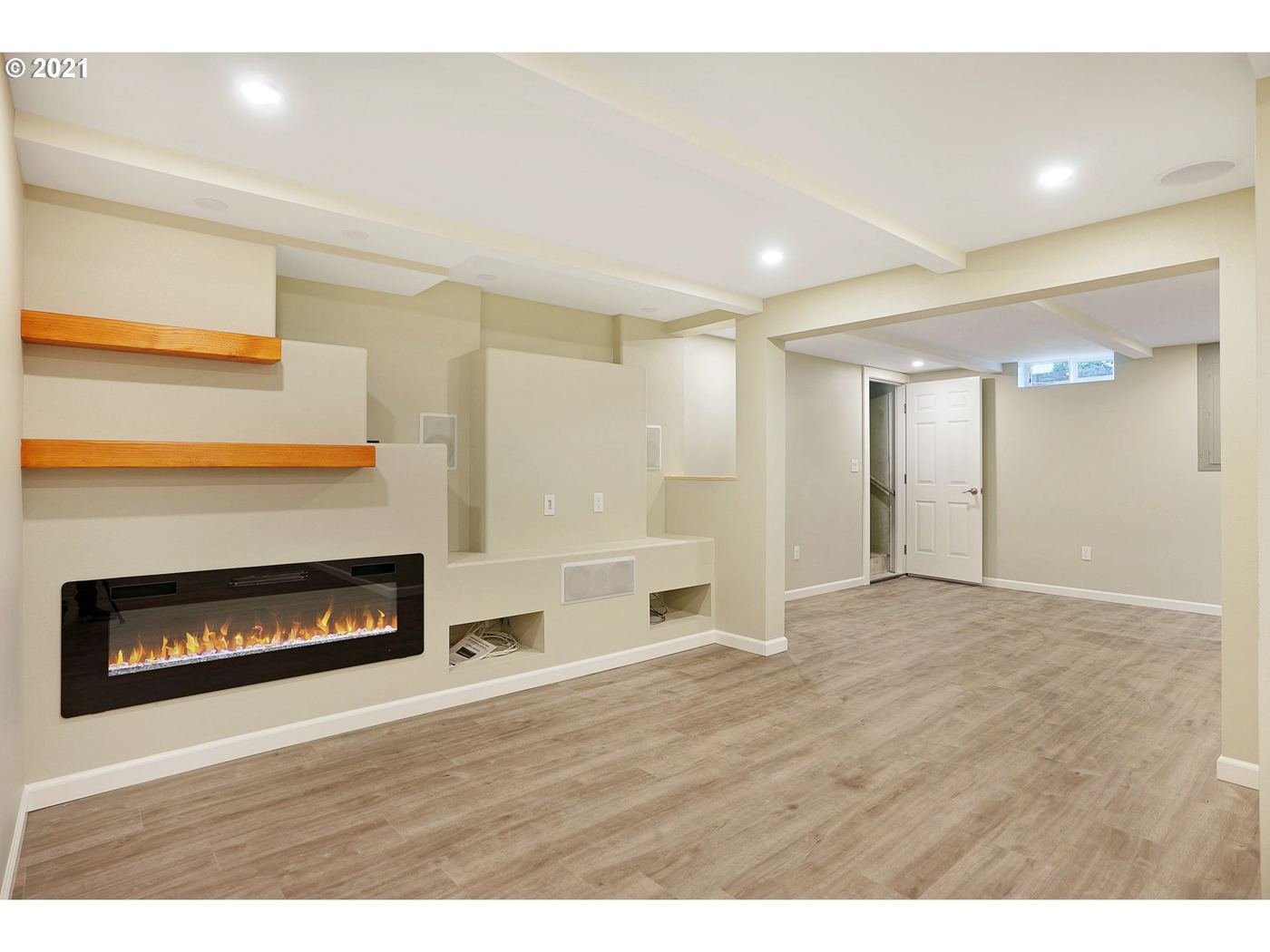 Bonus room